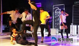 天生绝配电影在线观看,浪漫邂逅，爱情奇缘